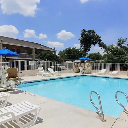 Motel 6 Austin, Tx - Central Downtown Ut-3