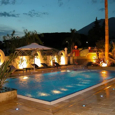 Palazzo Rosenthal Vesuview Hotel&Resort-2