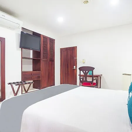 Hotel Carivdi-2