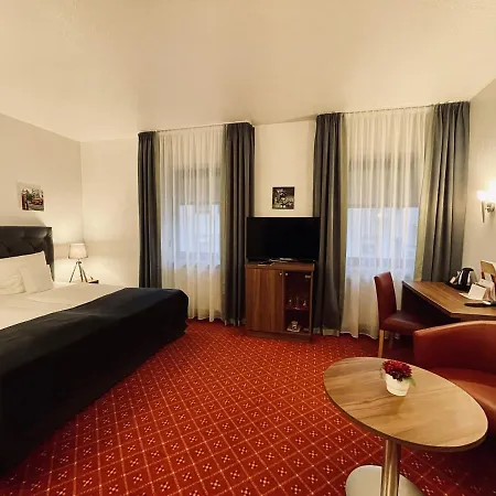 Schloss Hotel Herborn-2