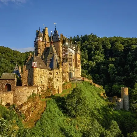 Haus Hohenzollern & Haus 'Ambiente-2