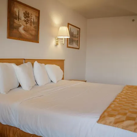 Haysville Express Inn-3