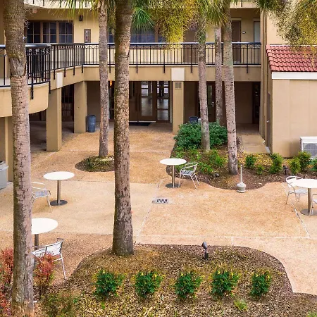 Comfort Suites Baton Rouge South I-10-2