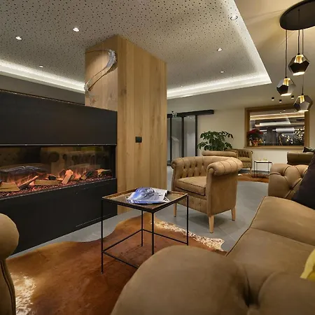 Hotel Bucaneve-3