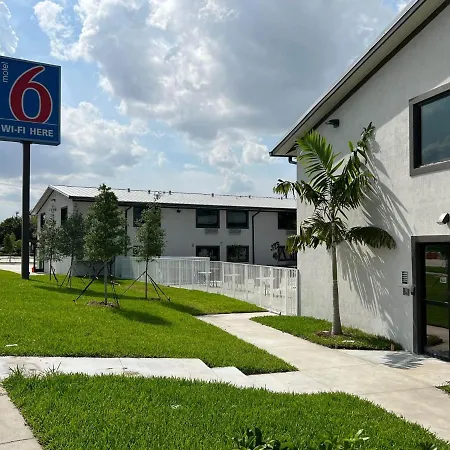 Motel 6-Fort Lauderdale, Fl-3