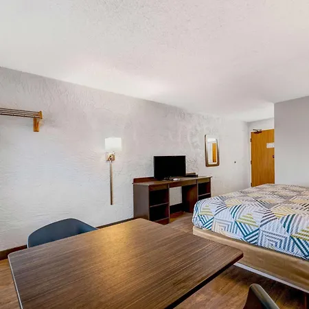 Motel 6-Elk Grove Village, Il - O'Hare-3