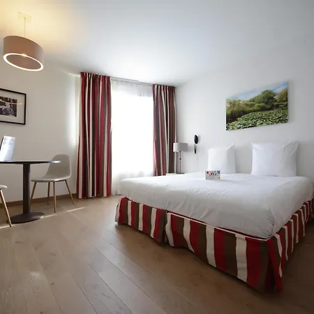 Hotel Cerise Chatou-3