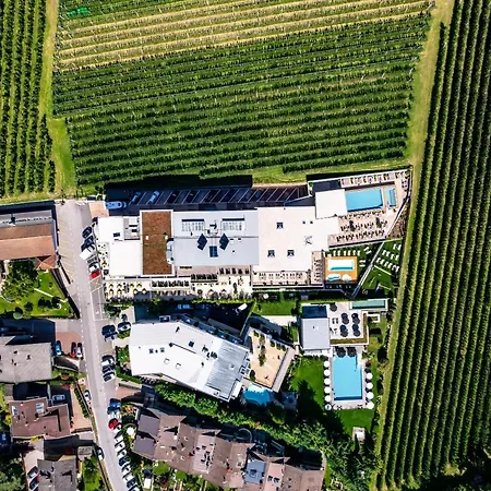 Vitalpina Hotel Waldhof-3