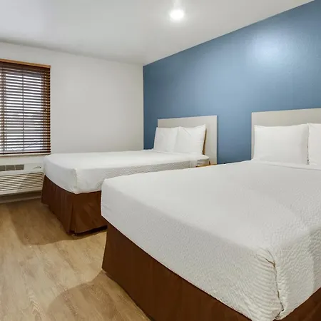Woodspring Suites Houston Westchase-3