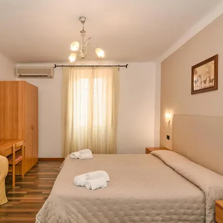 Hotel Ambra-2