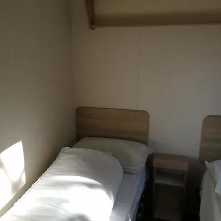 Cw77 St Osyth Beach Holiday Park-2