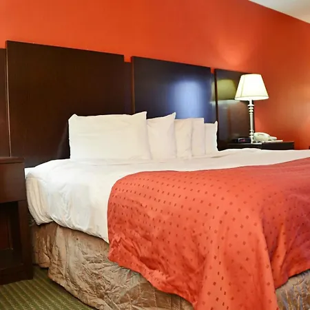 Country Hearth Inn & Suites - Kenton-2