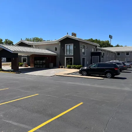 La Quinta Inn Lexington-Horse Park-3