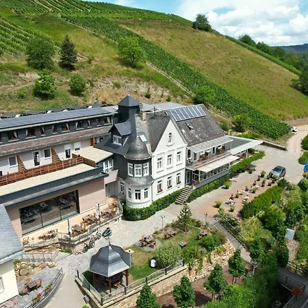 Hotel Weinberg-Schlößchen-3