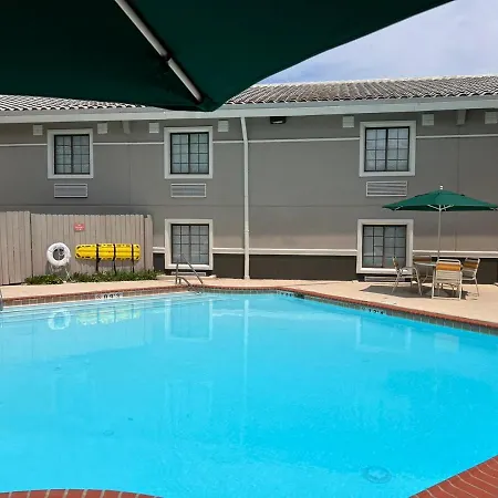 La Quinta Inn Lexington-Horse Park-3