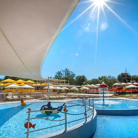 Valamar Camping Lanterna-3