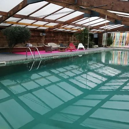 Gîte, piscine L'Ange Blanc 28 personnes-3
