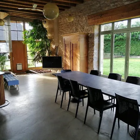 Gîte, piscine L'Ange Blanc 28 personnes-2
