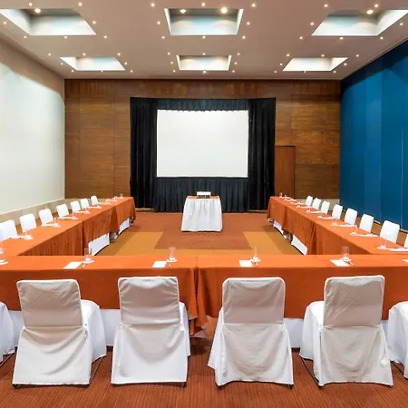 voco Guadalajara Expo by IHG-2