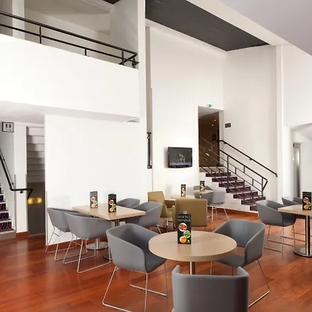 Holiday Inn Lille Ouest Englos By Ihg-2