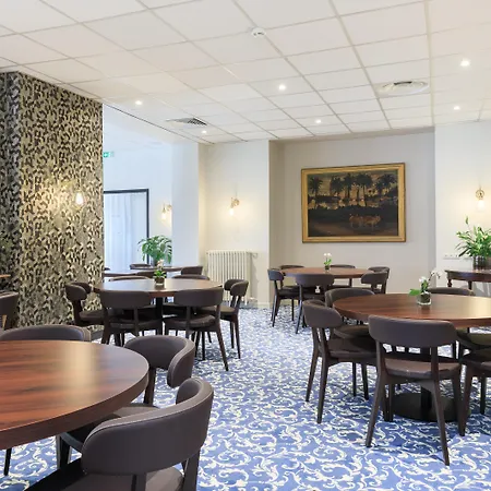 Hotel Locarno Nice-3