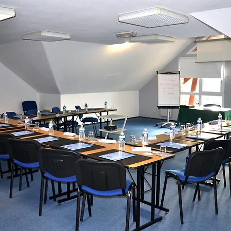 Comfort Hotel Lille Lomme-2