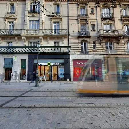 Campanile Orléans Centre Gare-3