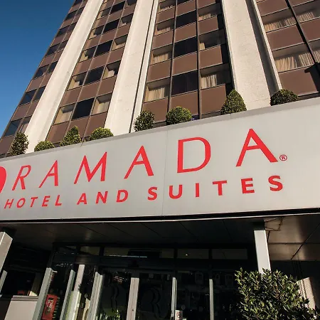 Ramada Hotel & Suites By Wyndham Coventry-2