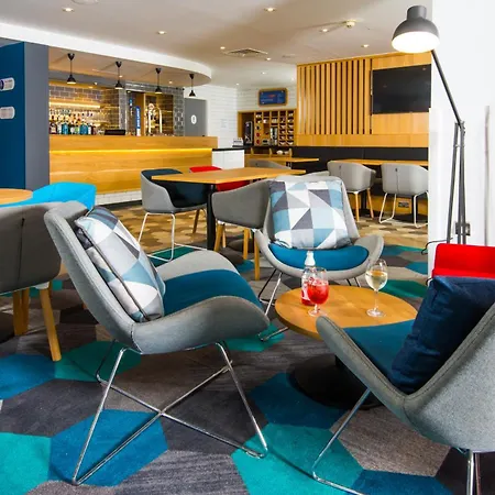 Holiday Inn Express London-Hammersmith By Ihg-2