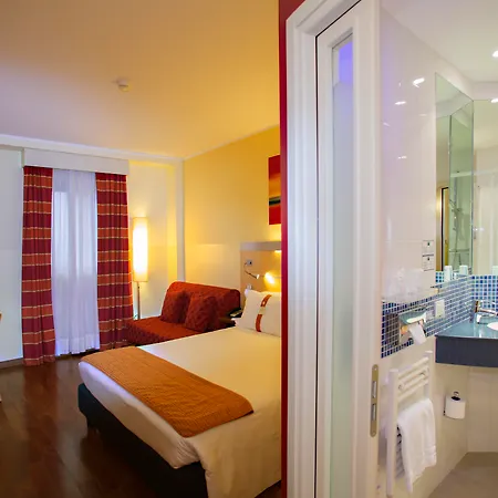Holiday Inn Express Milan-Malpensa Airport By Ihg-3
