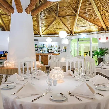 Encosta Do Lago Resort Club-2