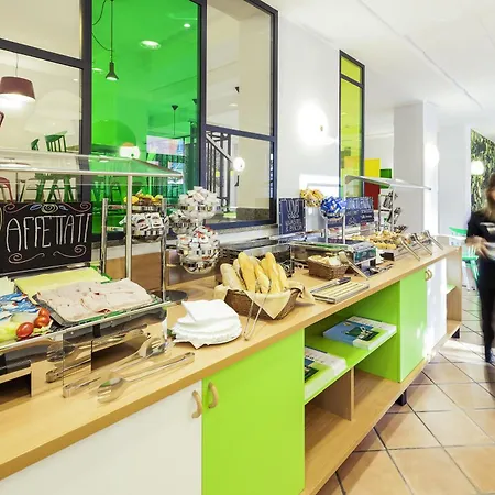 Ibis Styles Napoli Garibaldi-3