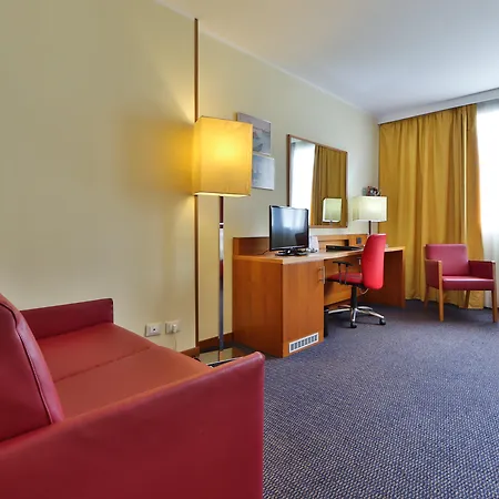 Crowne Plaza Venice East By Ihg-2