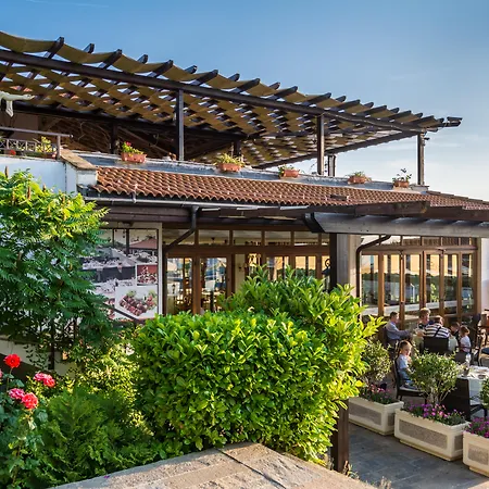 Santa Marina Holiday Village-2