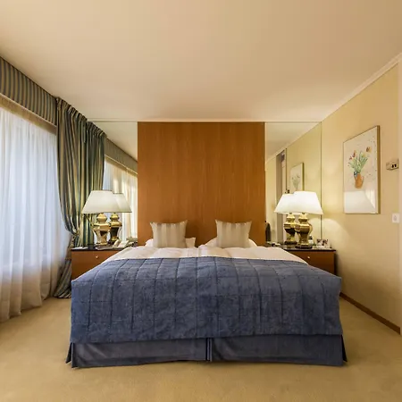 Royal Plaza Montreux-3