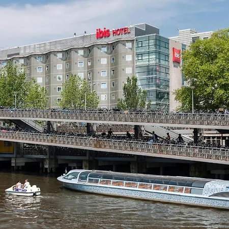 Ibis Amsterdam Centre-3