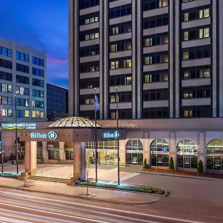 Hilton Indianapolis Hotel & Suites-2
