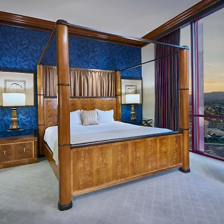Rio All-Suite Hotel&Casino-3
