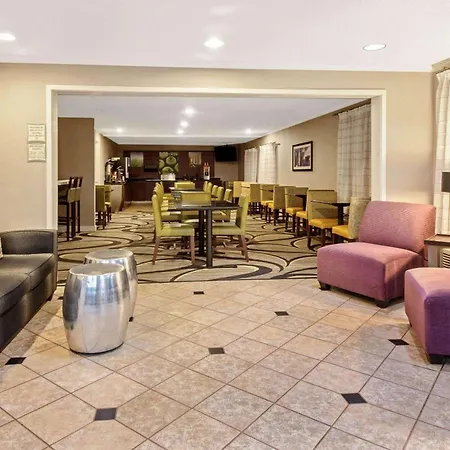 La Quinta By Wyndham Harrisburg Airport Hershey-2
