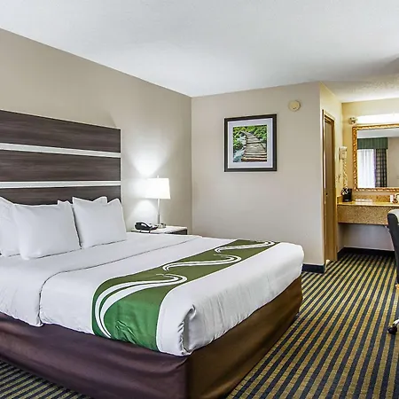 Quality Inn Savannah I-95-3