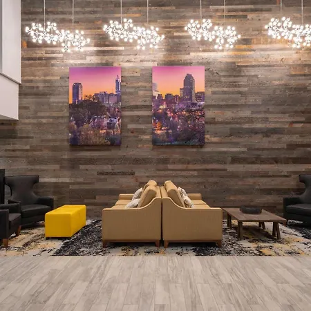 La Quinta By Wyndham Raleigh Downtown North-3