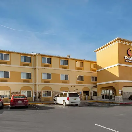 Comfort Inn & Suites Alameda At Albuquerque Balloon Fiesta Park-2