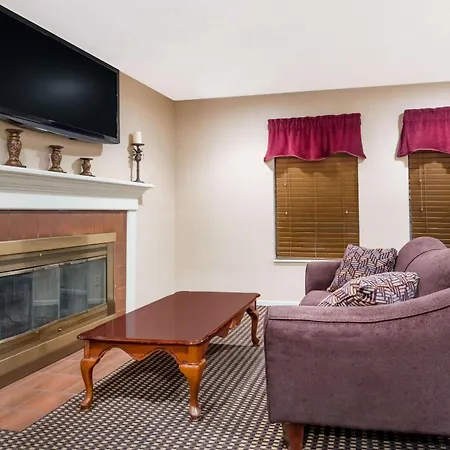 Hawthorn Extended Stay By Wyndham Columbus-3