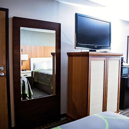 Super 8 By Wyndham Holbrook-3