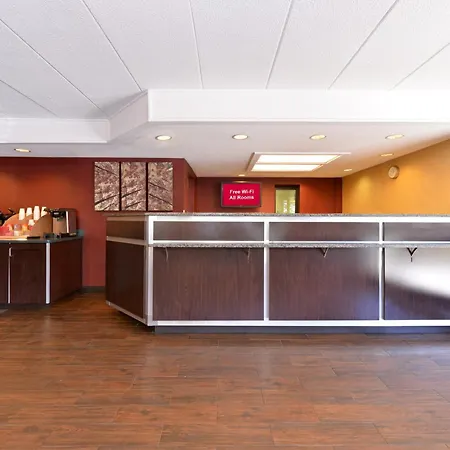 Red Roof Inn Plus+ Secaucus - Meadowlands-3