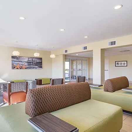 La Quinta By Wyndham Mathis-3