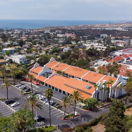 Hampton Inn & Suites San Clemente - Fully Renovated-2