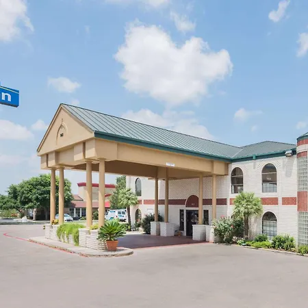 Days Inn By Wyndham New Braunfels-3