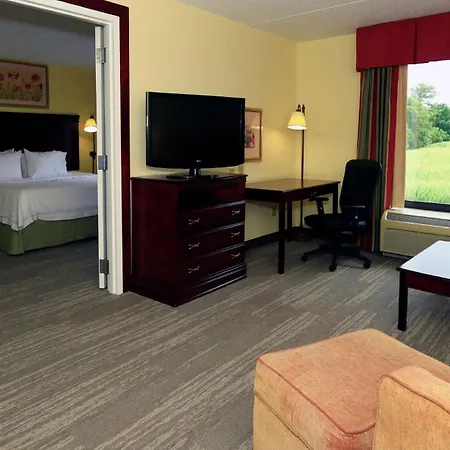 Hampton Inn And Suites Of Lamar-3