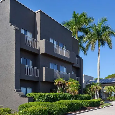 La Quinta By Wyndham Ft. Myers - Sanibel Gateway-2